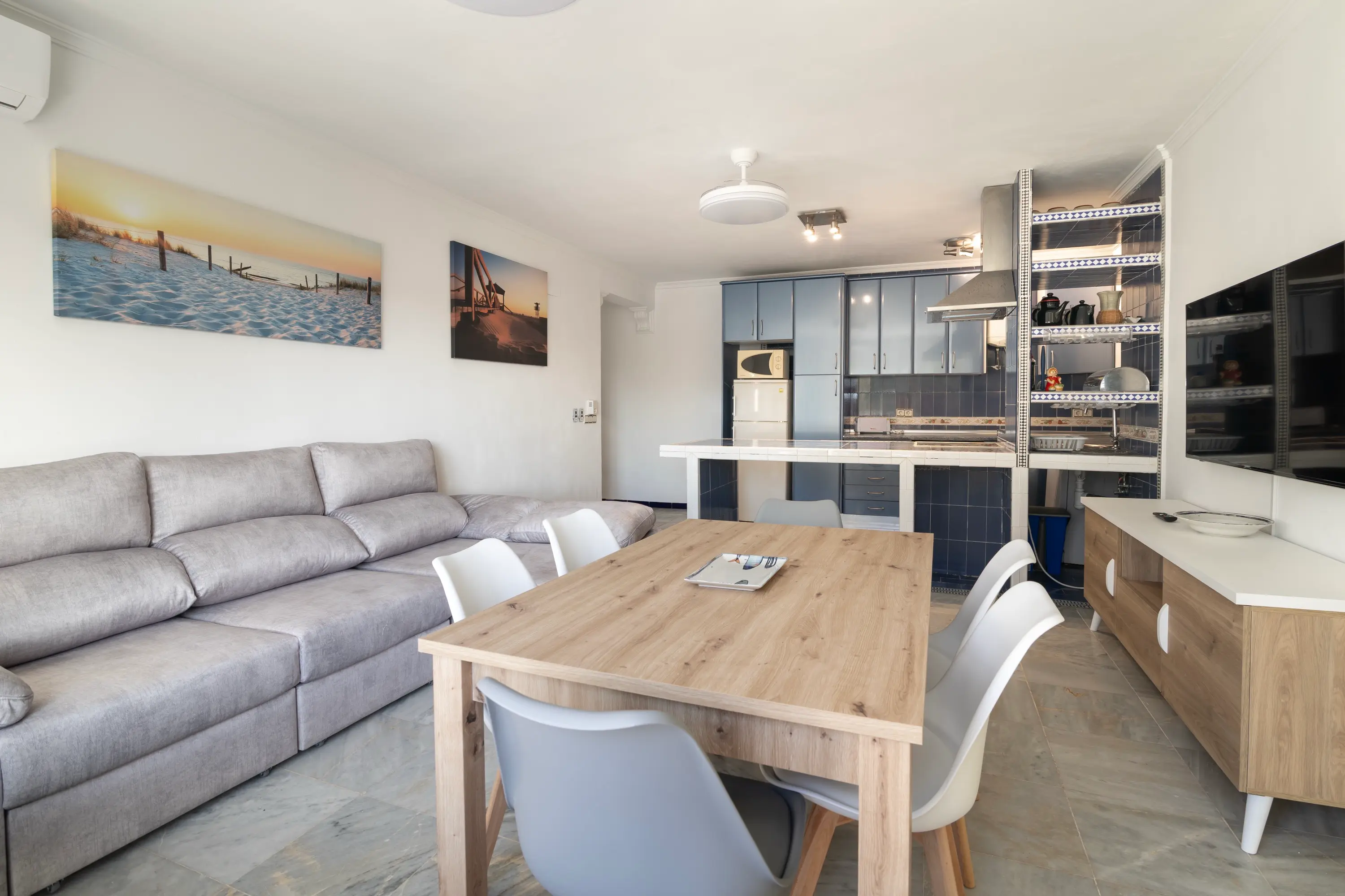 Apartamento 3 Dormitorios planta baja